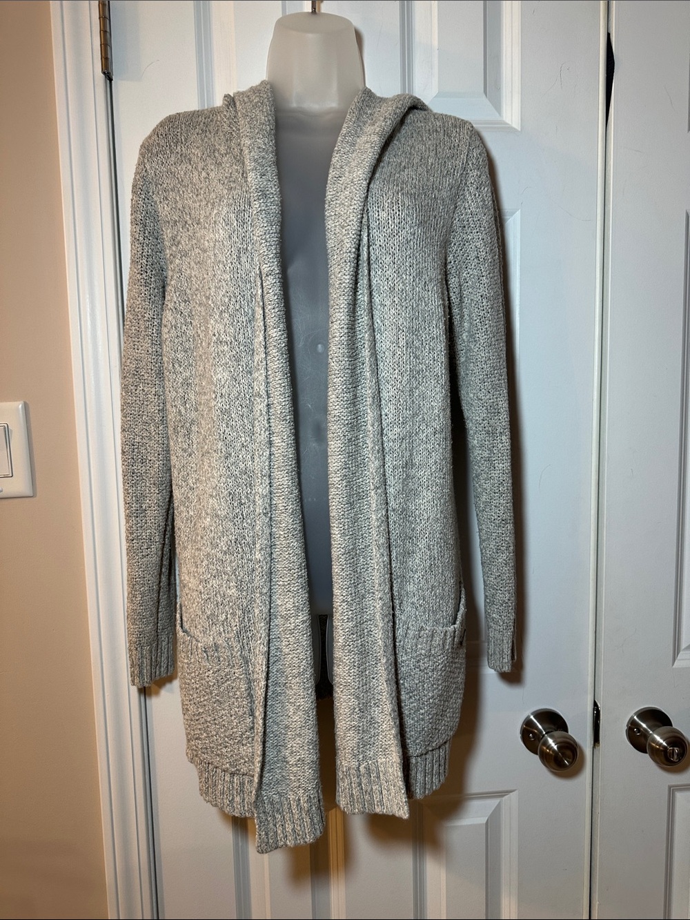 Eddie Bauer Women's Hooded Open-Front Cardigan in Light Gray